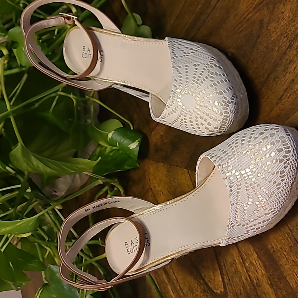 Basic Editions Genie Espadrille wedge sandal